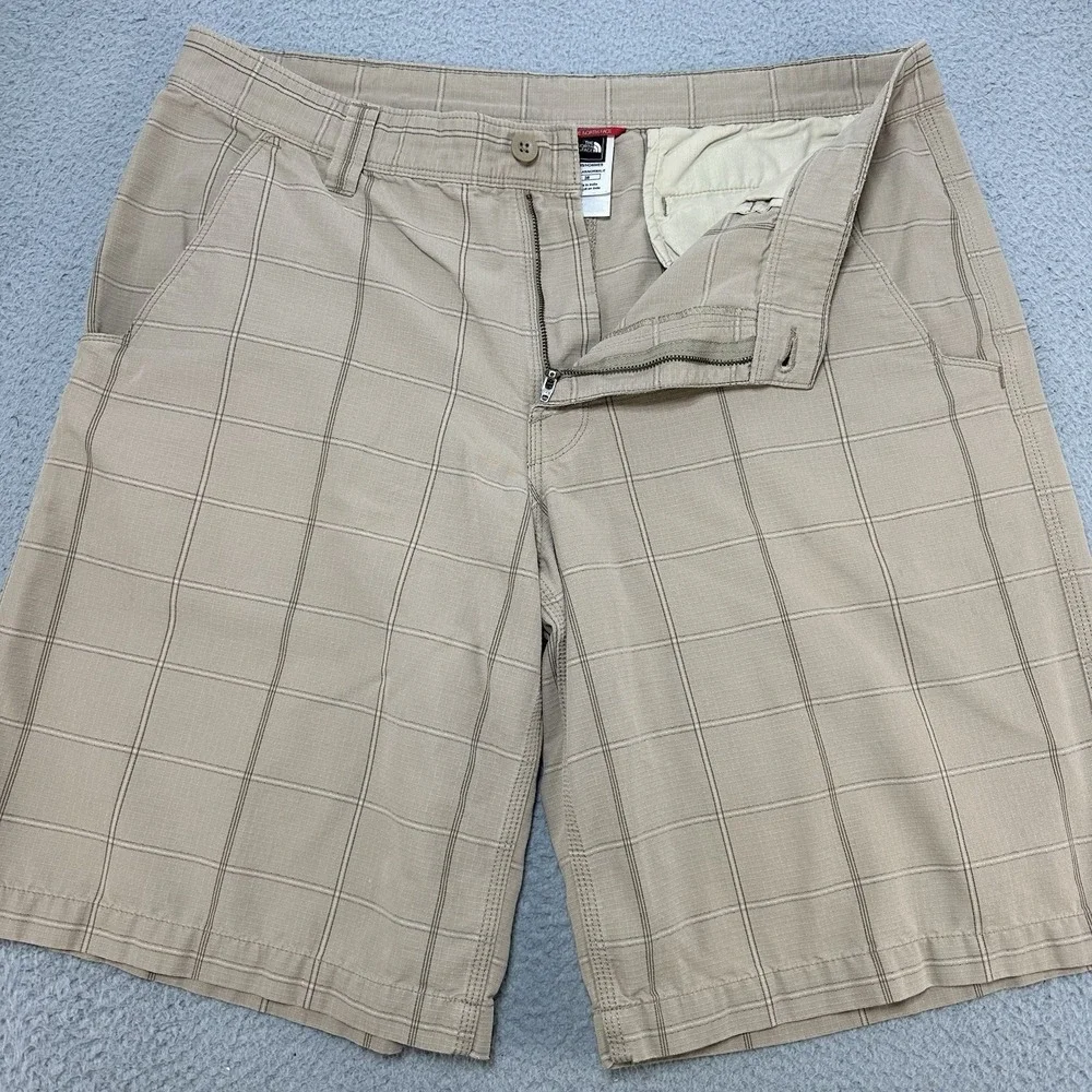 NORTH FACE Shorts Mens 38 Beige Plaid‎ Performance Outdoor Hiking Stretch Beach